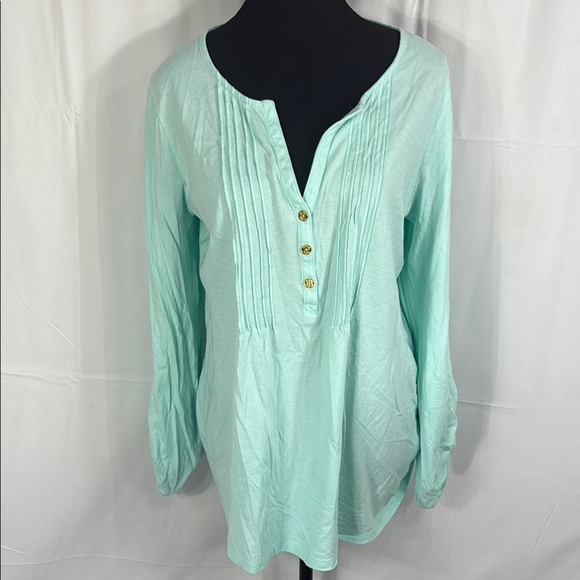 Lilly Pulitzer Tops - Lilly Pulitzer Light Green Blouse with Gold Buttons